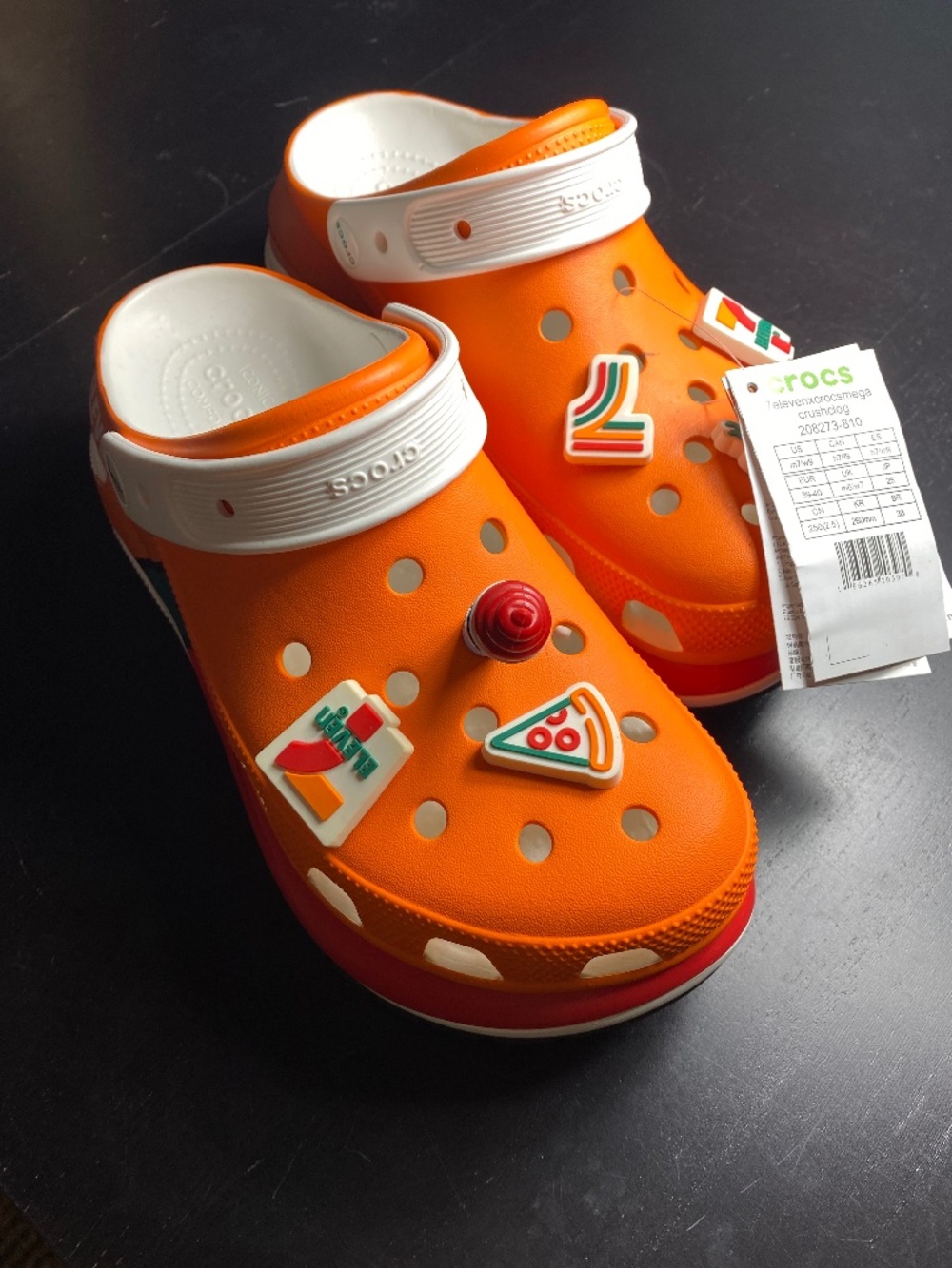 Limited Edition 7-Eleven Platform CROCS - 9W/7M